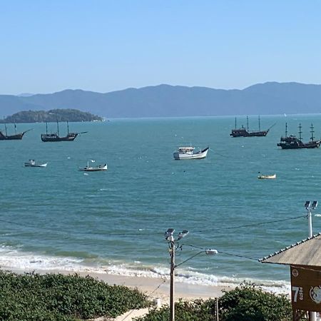 Maravilhoso Apartamento Beira-Mar Praia Da Cachoeira Флоріанополіс Екстер'єр фото