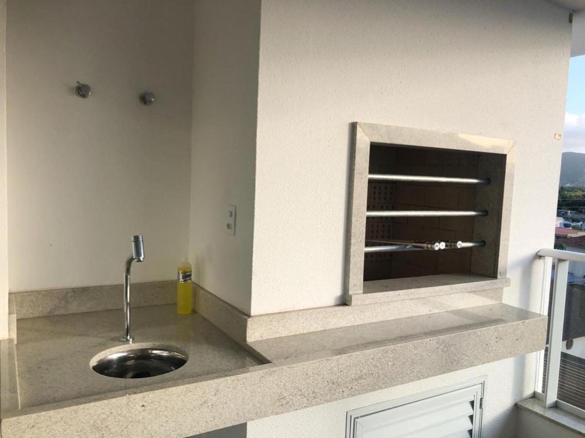 Maravilhoso Apartamento Beira-Mar Praia Da Cachoeira Флоріанополіс Екстер'єр фото